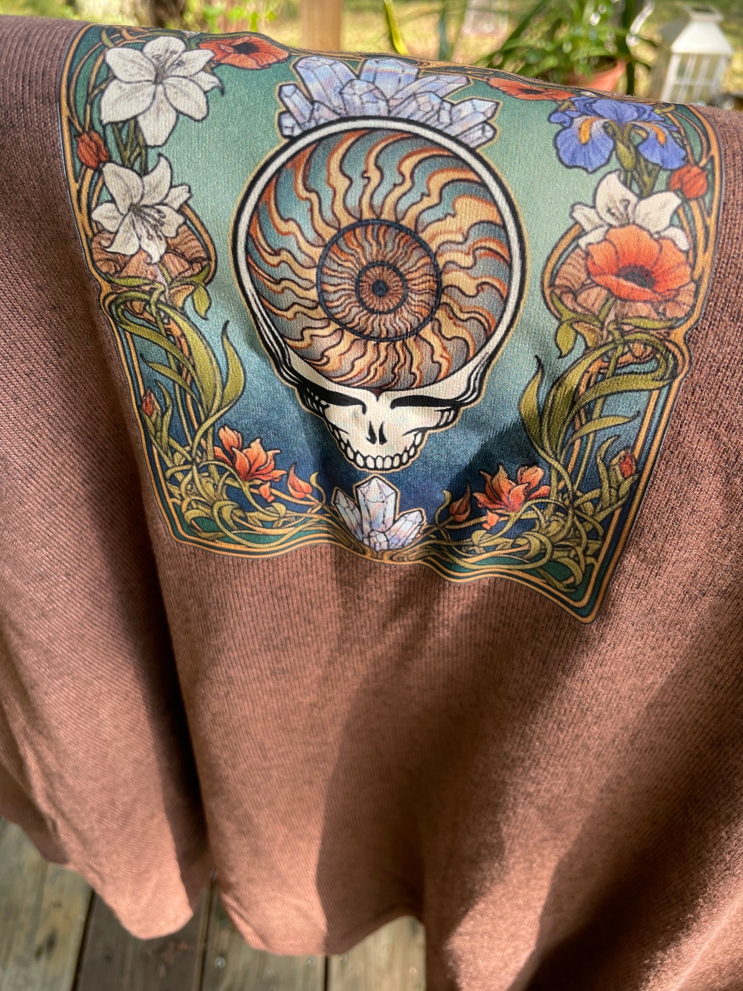 Art Nouveau Inspired Stealie Long Sleeve Top