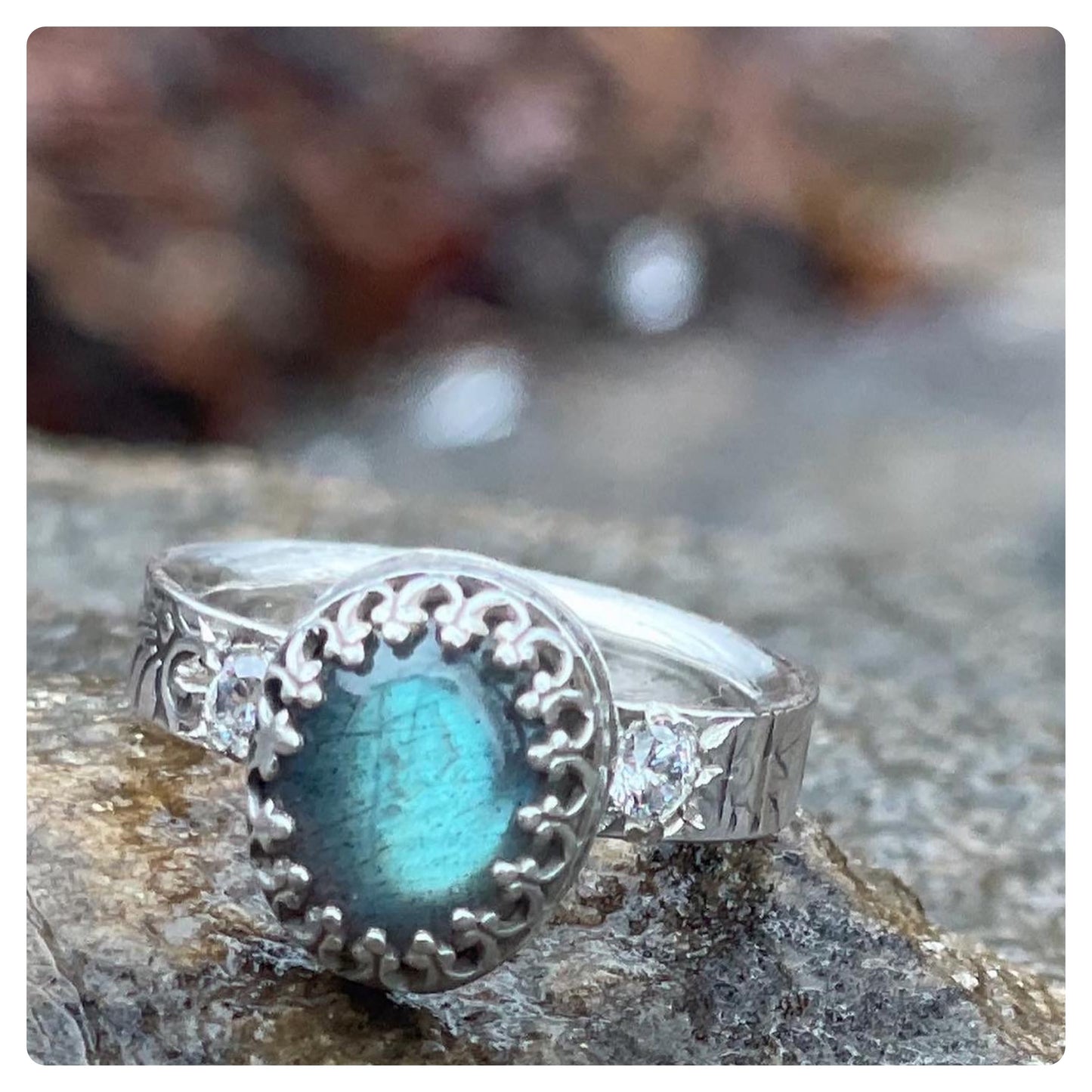 Labradorite Sterling Art Nouveau Ring