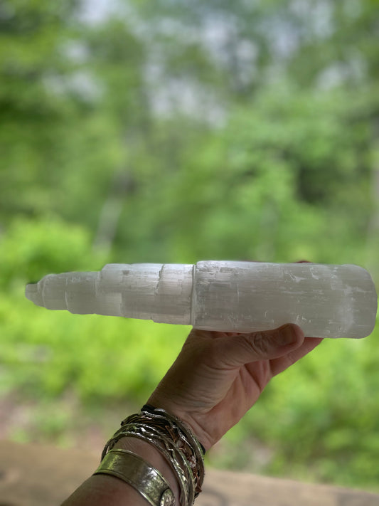 9.5 In Selenite Tower (Stones)