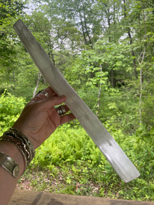 15 Inch Selenite Wand (Stones)
