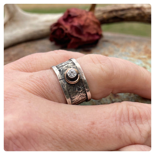 Textured Two Tone Diamond Ring